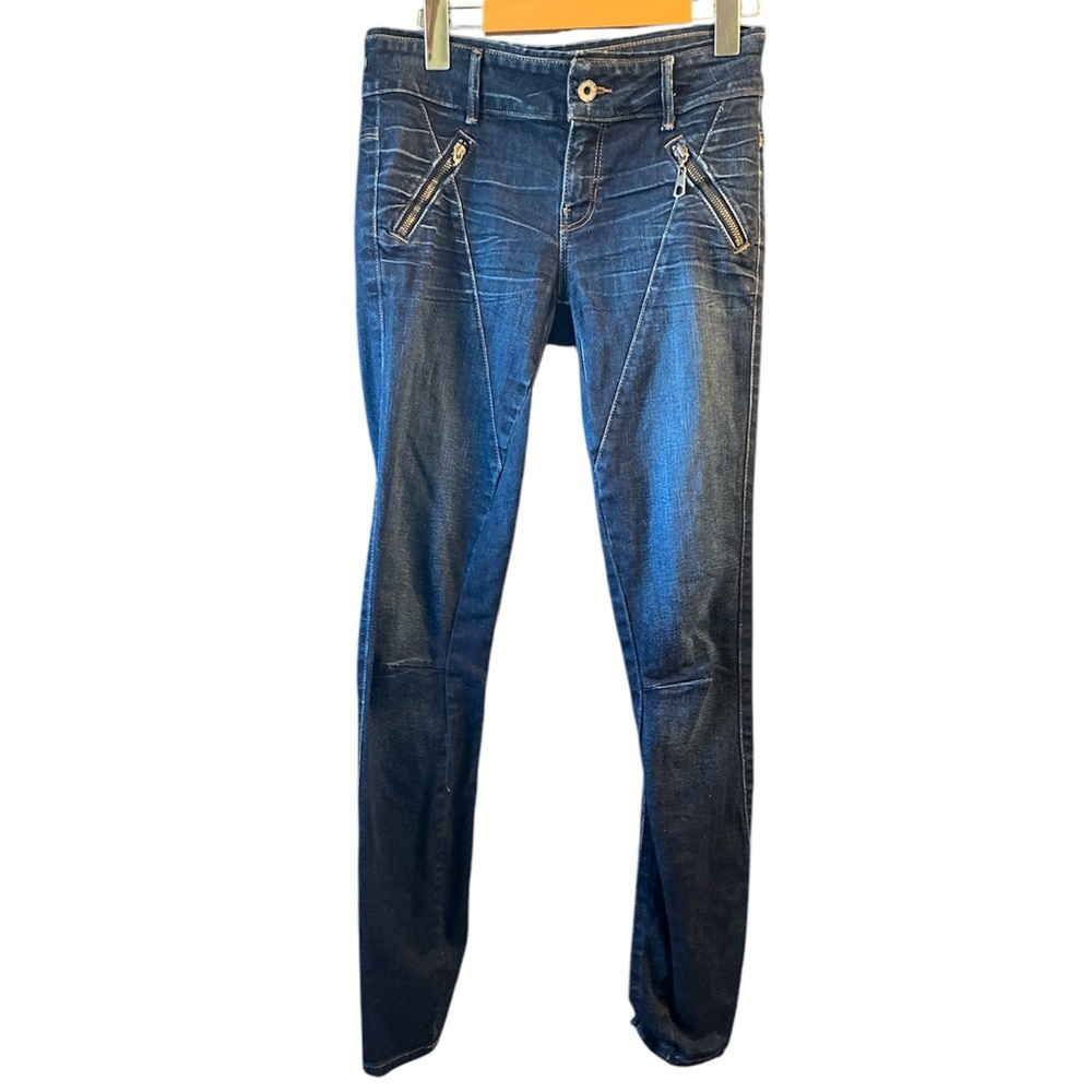 Guess Straight Leg Skinny Jeans - Size 26